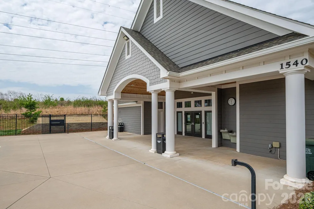 2360 Villa Oaks Court Gastonia, NC 28056