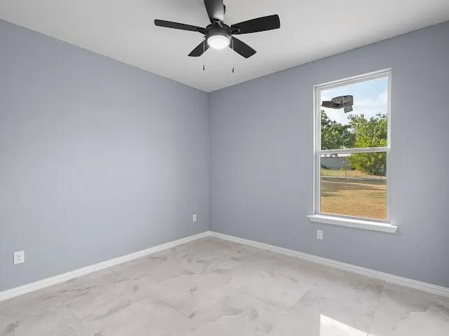 1119 20th Street Bridgeport, TX 76426