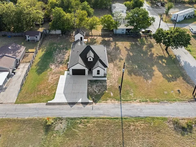 1119 20th Street Bridgeport, TX 76426
