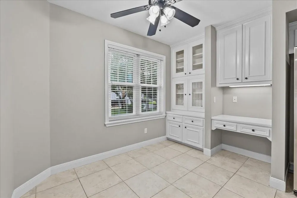 1729 Enterprise Avenue League City, TX 77573