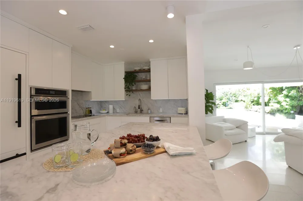12020 NE 5th Ave Biscayne Park, FL 33161
