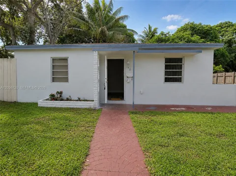 740 NW 130th St