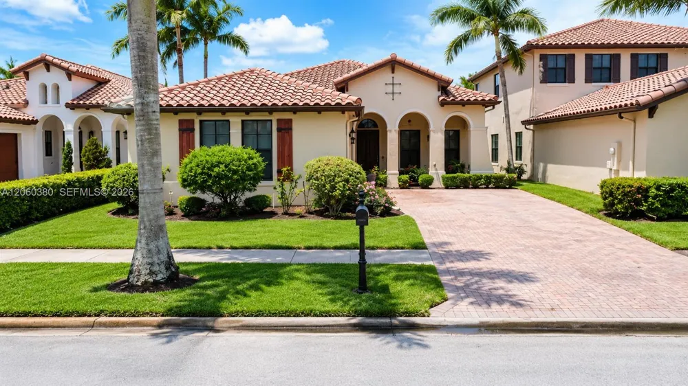8514 NW 37th Ct Cooper City, FL 33024