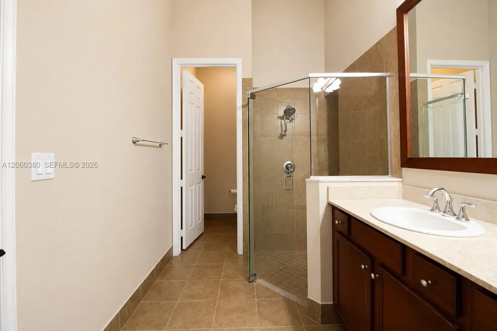 8514 NW 37th Ct Cooper City, FL 33024