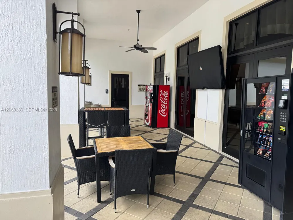 8514 NW 37th Ct Cooper City, FL 33024