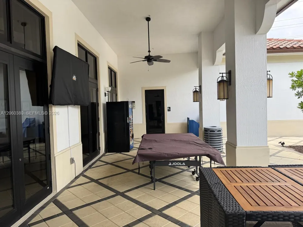 8514 NW 37th Ct Cooper City, FL 33024