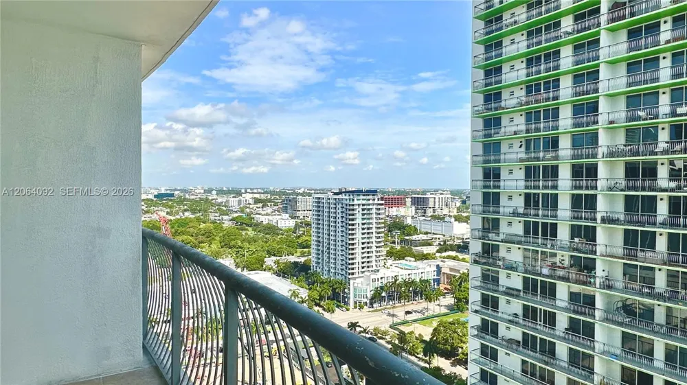 1750 Bayshore Dr #2607 Miami, FL 33132
