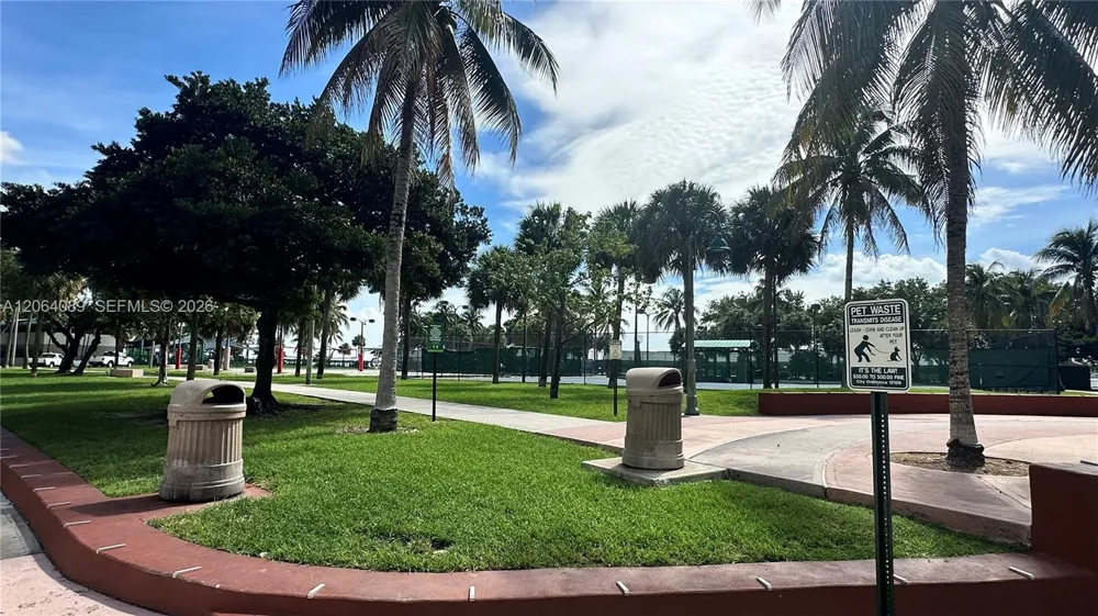 1750 Bayshore Dr #2607 Miami, FL 33132