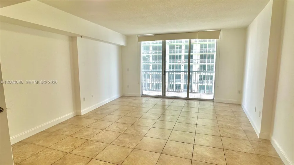 1750 Bayshore Dr #2607 Miami, FL 33132