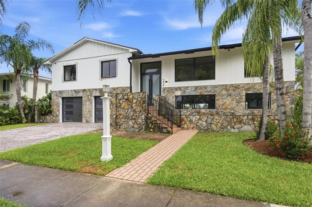 7914 SW 199th Ter Cutler Bay, FL 33189