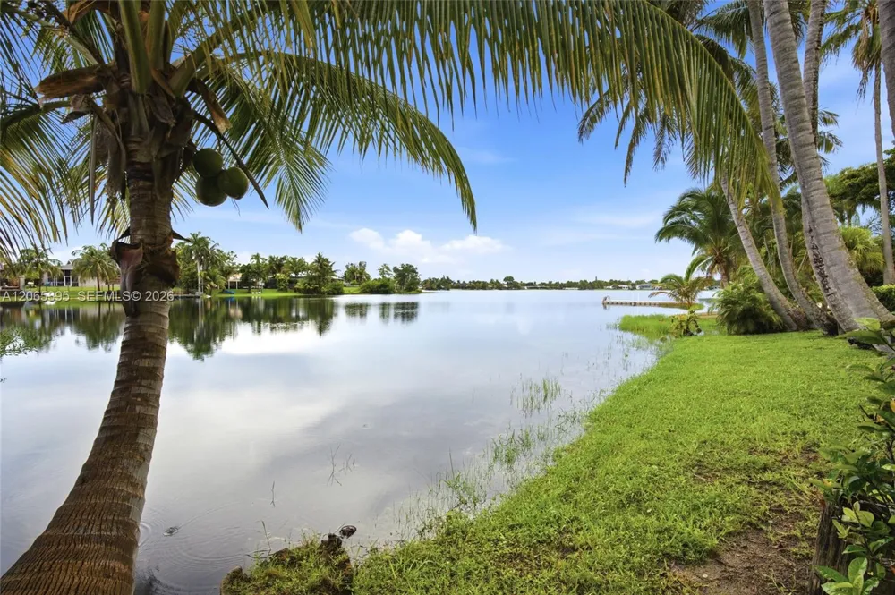 7914 SW 199th Ter Cutler Bay, FL 33189