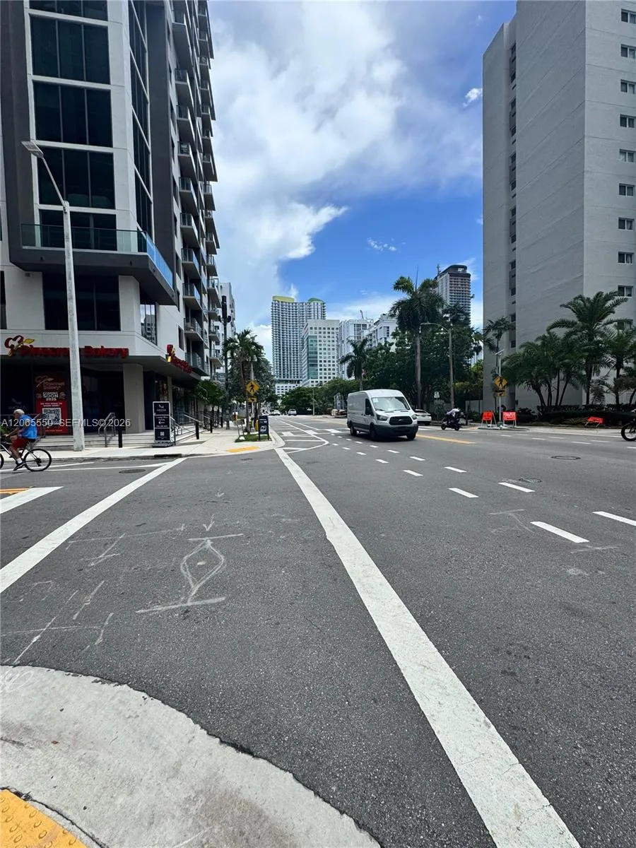 1010 SW 2nd Ave #607 Miami, FL 33130