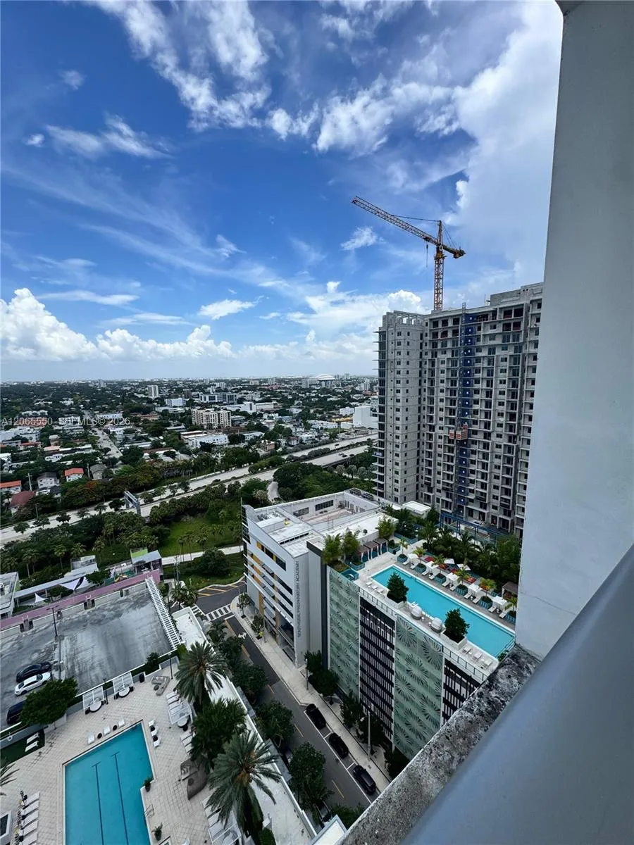 1010 SW 2nd Ave #607 Miami, FL 33130