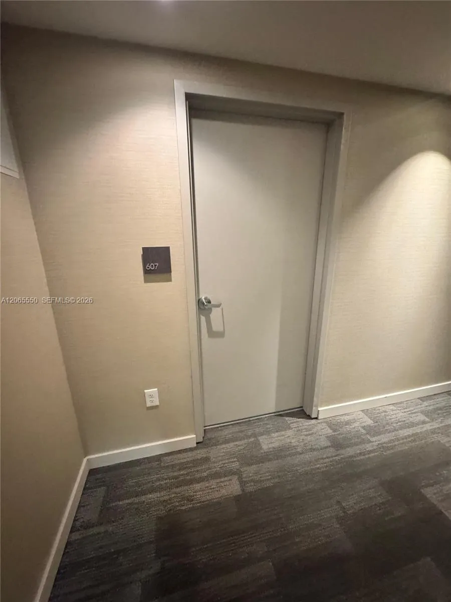 1010 SW 2nd Ave #607 Miami, FL 33130