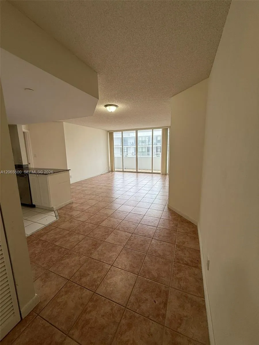 8911 Collins Ave #1103 Surfside, FL 33154