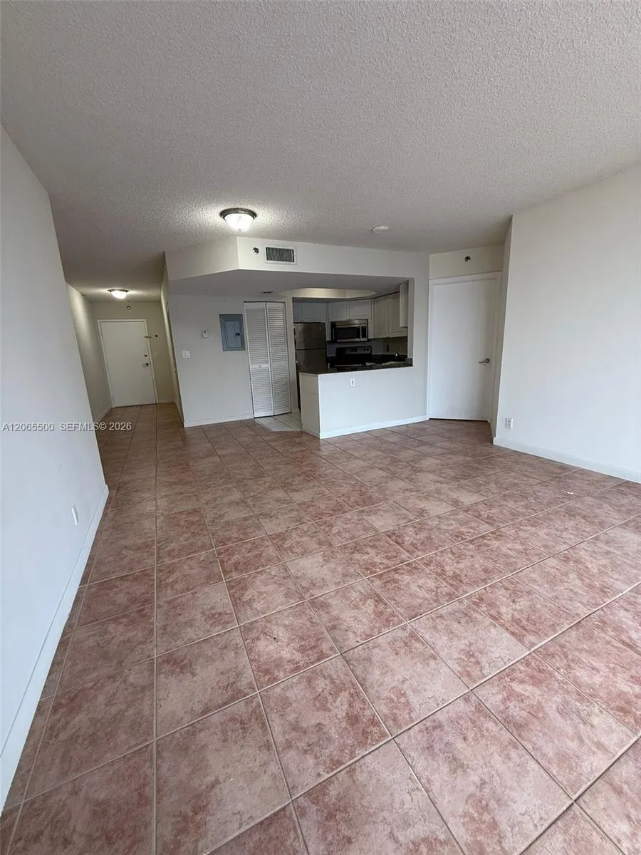 8911 Collins Ave #1103 Surfside, FL 33154