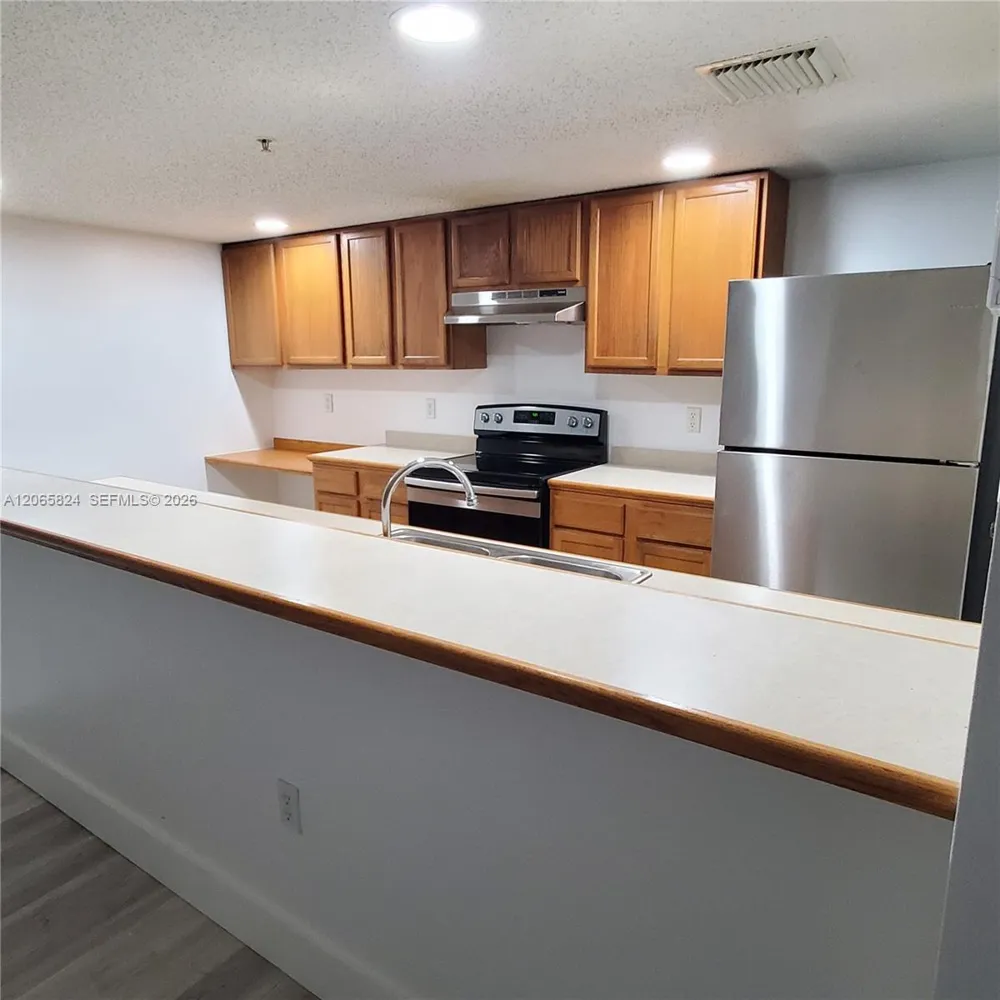 9909 Westwood Dr #12-1 Tamarac, FL 33321