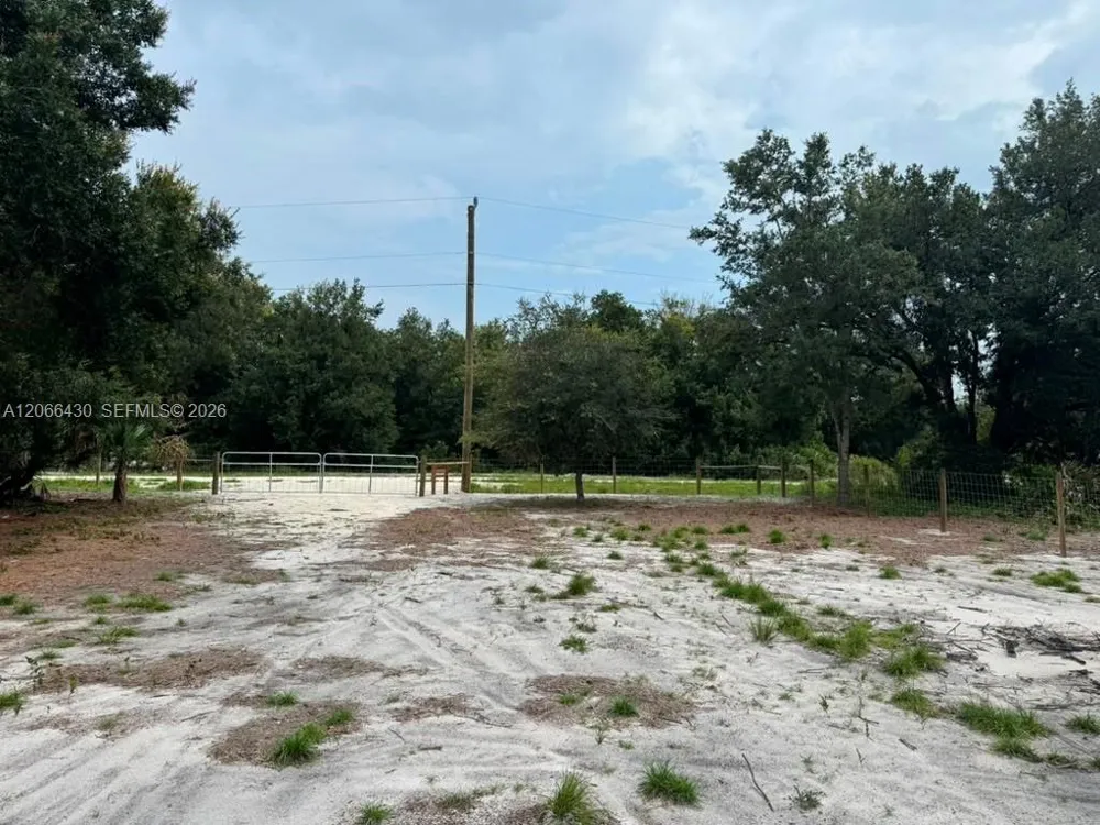 17070 NW 276th St Okeechobee, FL 34972