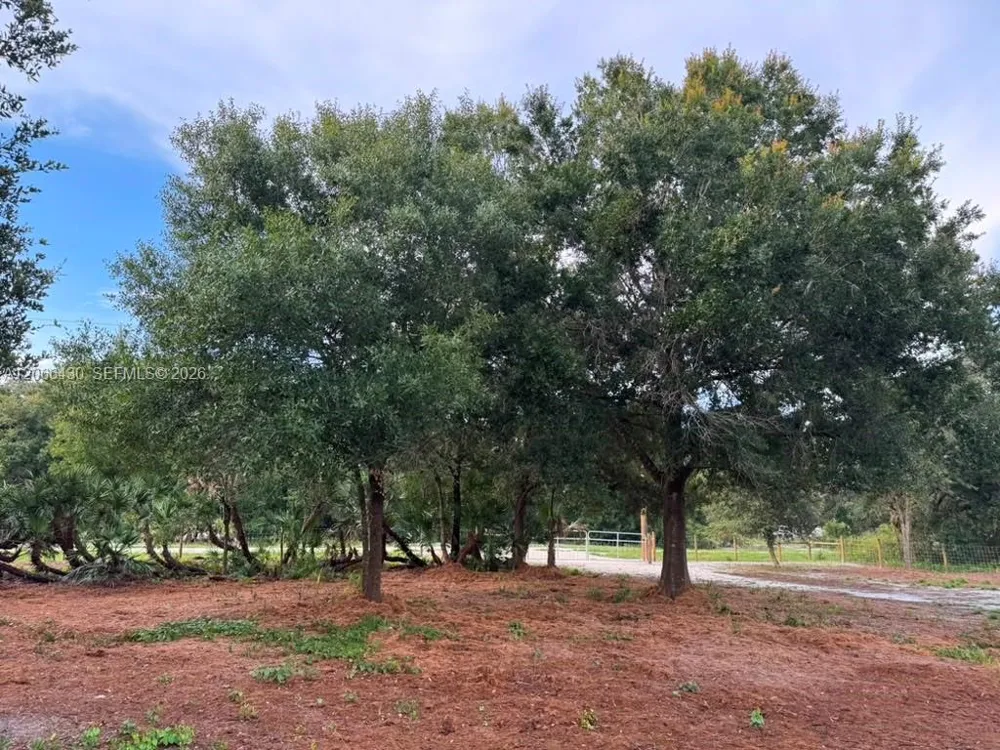 17070 NW 276th St Okeechobee, FL 34972