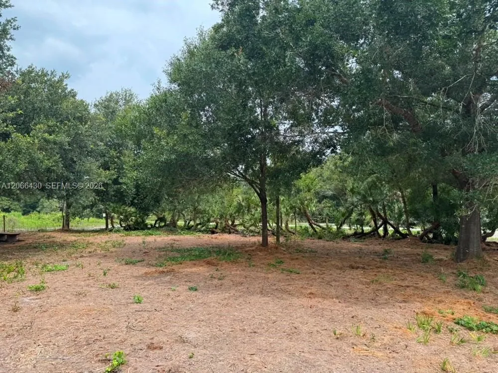17070 NW 276th St Okeechobee, FL 34972