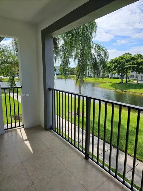 4520 NW 107th Ave #206-10