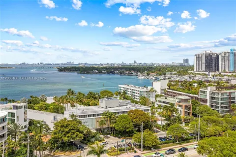 5 Island Avenue #15A