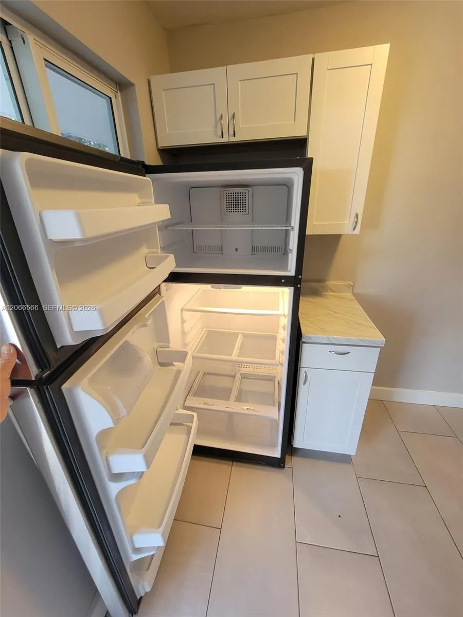 1150 NW 1st Pl #4 Miami, FL 33136