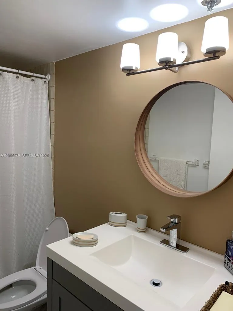 251 Crandon Blvd #929 Key Biscayne, FL 33149