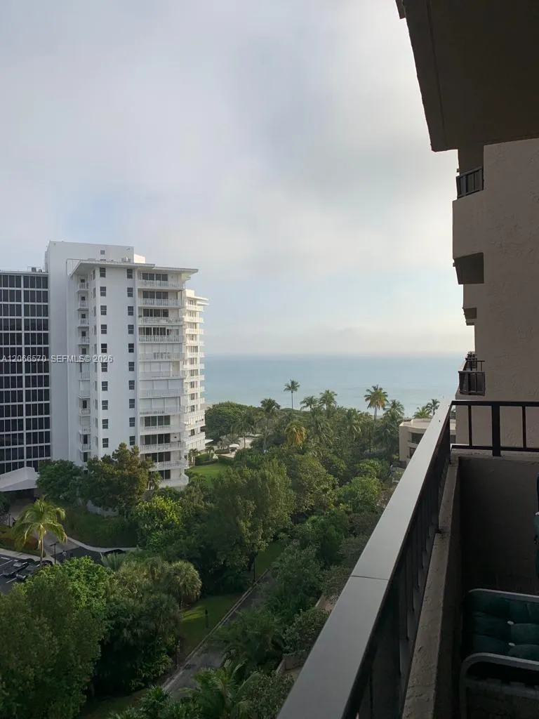 251 Crandon Blvd #929 Key Biscayne, FL 33149
