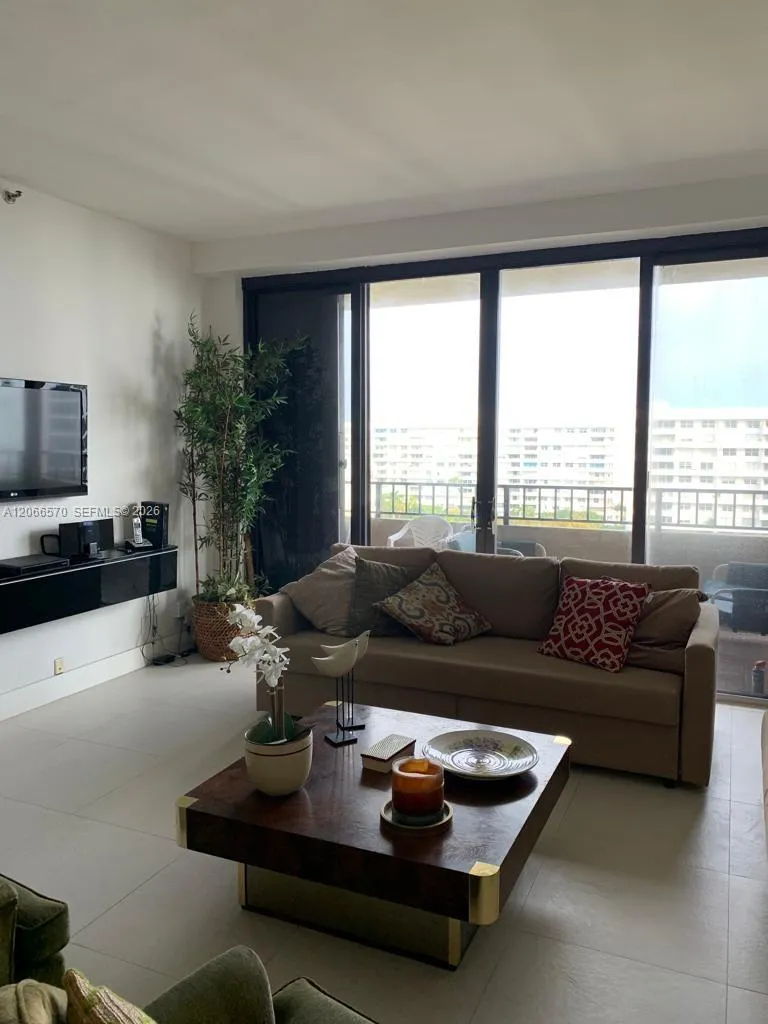 251 Crandon Blvd #929 Key Biscayne, FL 33149
