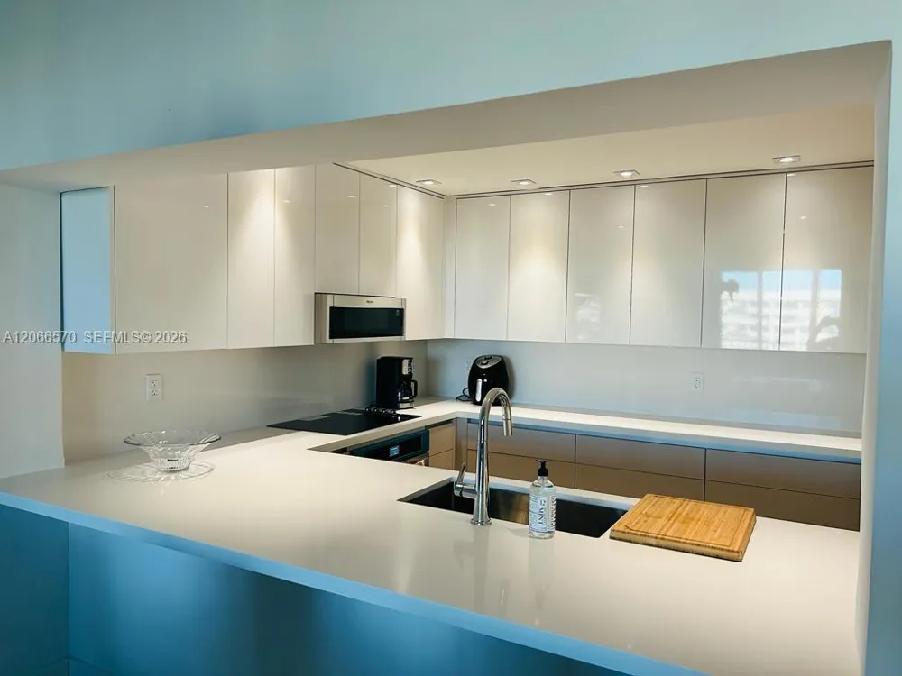 251 Crandon Blvd #929 Key Biscayne, FL 33149