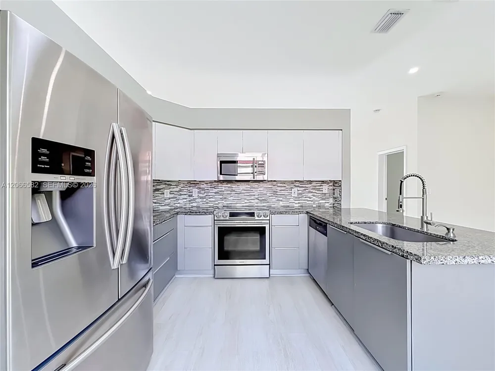 Address Not Shown Weston, FL 33331
