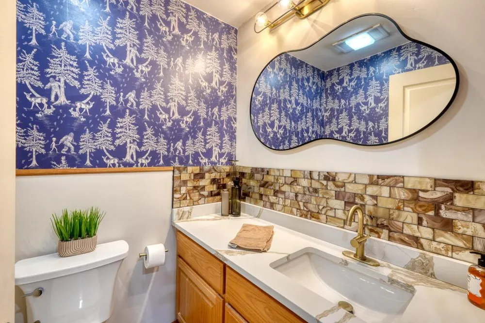 39 Mccracken Cove Road Hayesville, NC 28904
