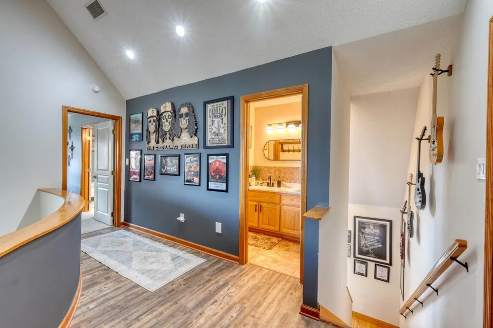 39 Mccracken Cove Road Hayesville, NC 28904