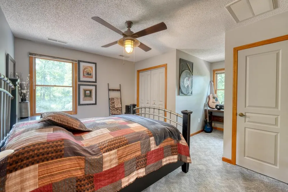 39 Mccracken Cove Road Hayesville, NC 28904