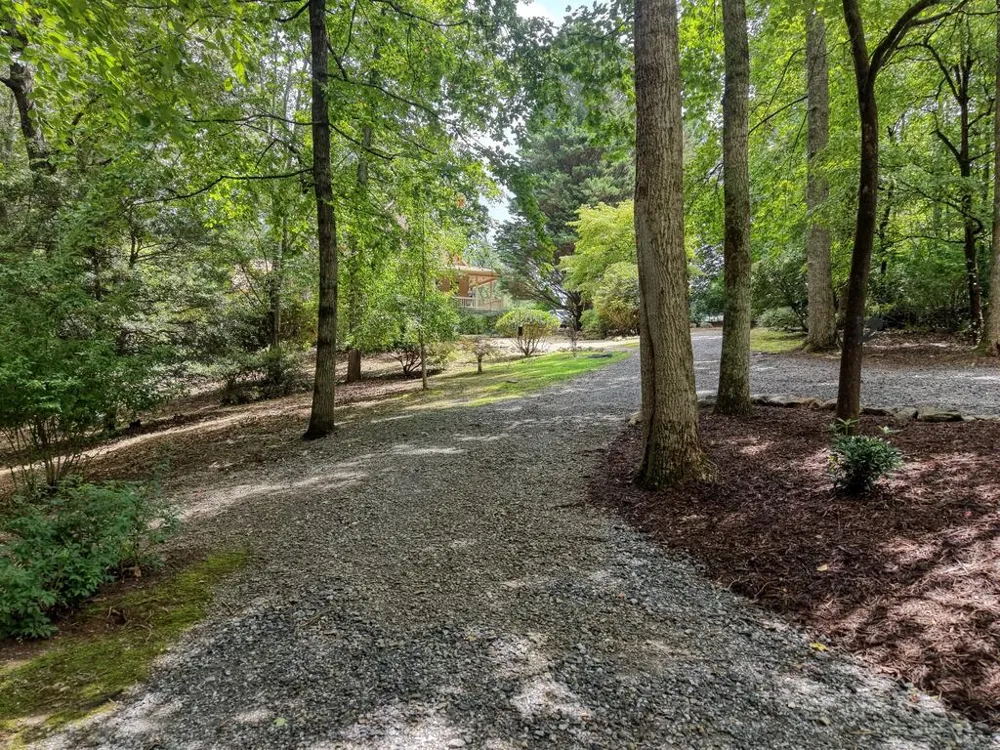 39 Mccracken Cove Road Hayesville, NC 28904
