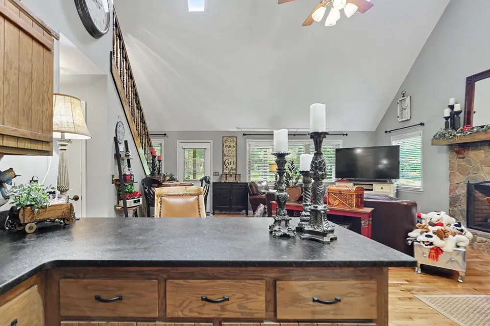 22 River Run Drive Murphy, NC 28906