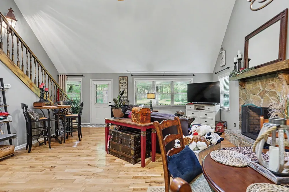 22 River Run Drive Murphy, NC 28906