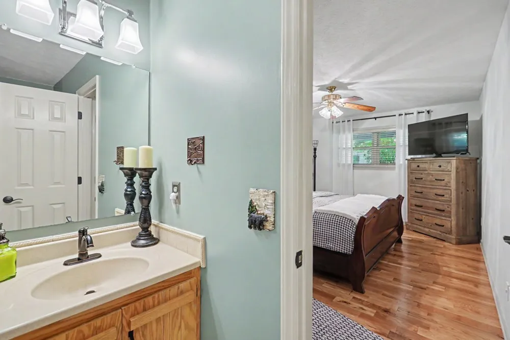 22 River Run Drive Murphy, NC 28906