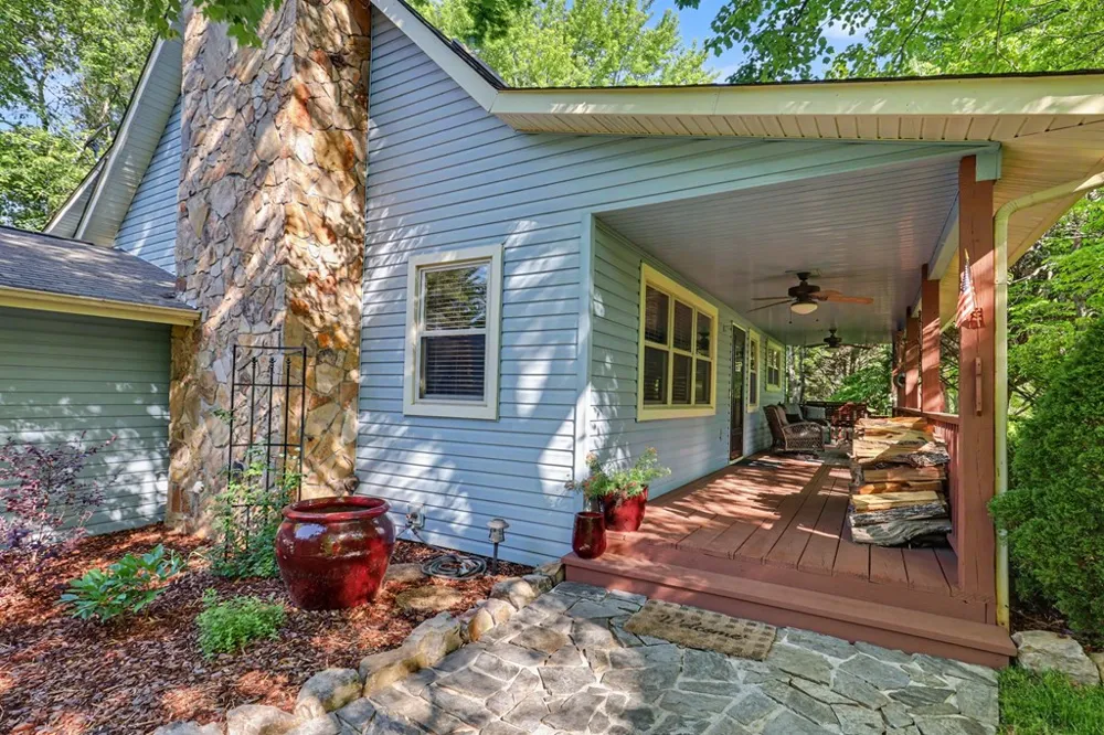 22 River Run Drive Murphy, NC 28906