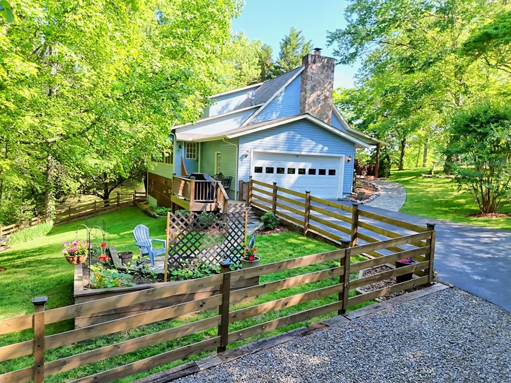 22 River Run Drive Murphy, NC 28906