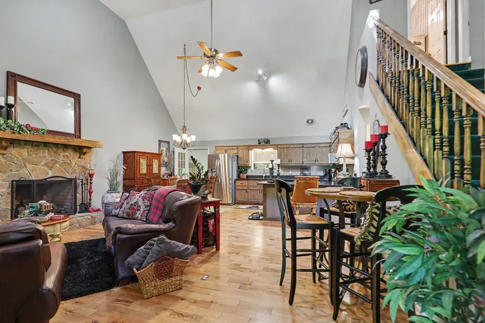 22 River Run Drive Murphy, NC 28906