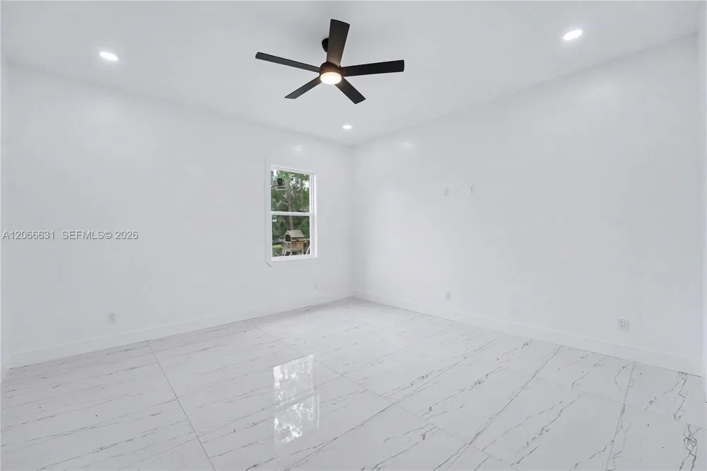 1113 leroy ave Lehigh Acres, FL 33972