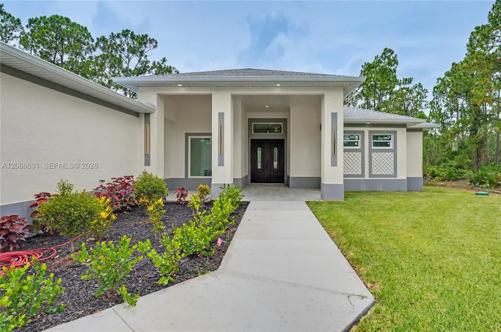 1113 leroy ave Lehigh Acres, FL 33972