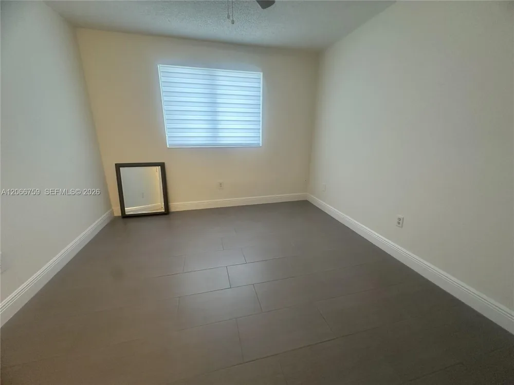 2640 S University Dr #118 Davie, FL 33328