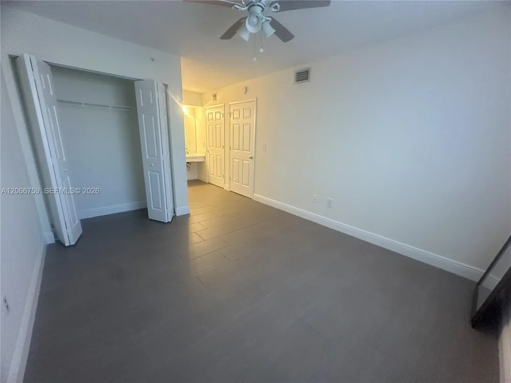 2640 S University Dr #118 Davie, FL 33328