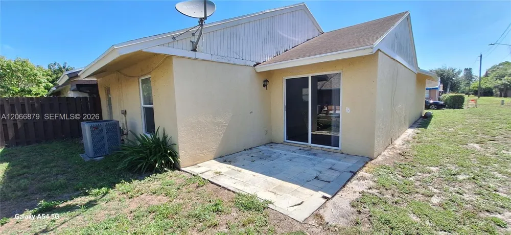 5721 Wingham Way #5721 Lake Worth, FL 33463
