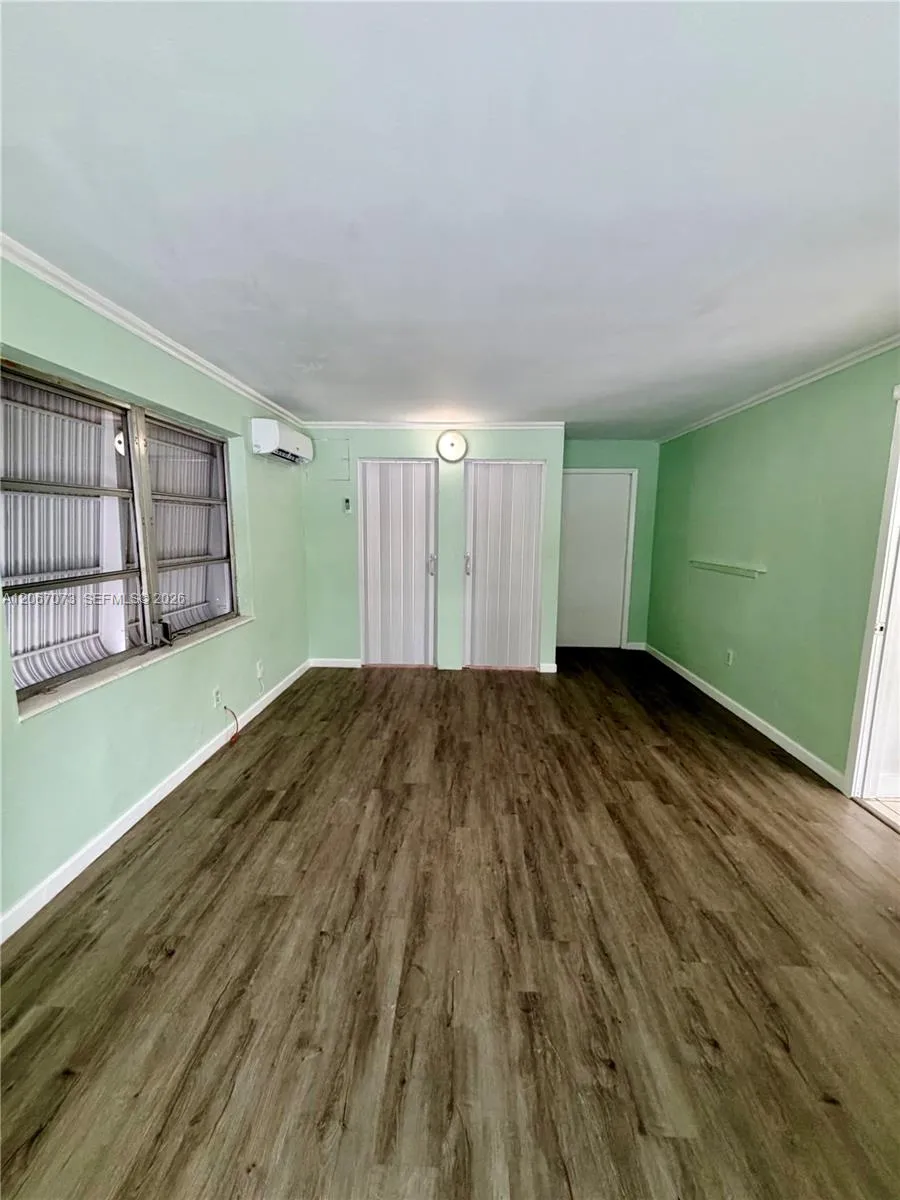 12841 Green Ave Miami, FL 33167