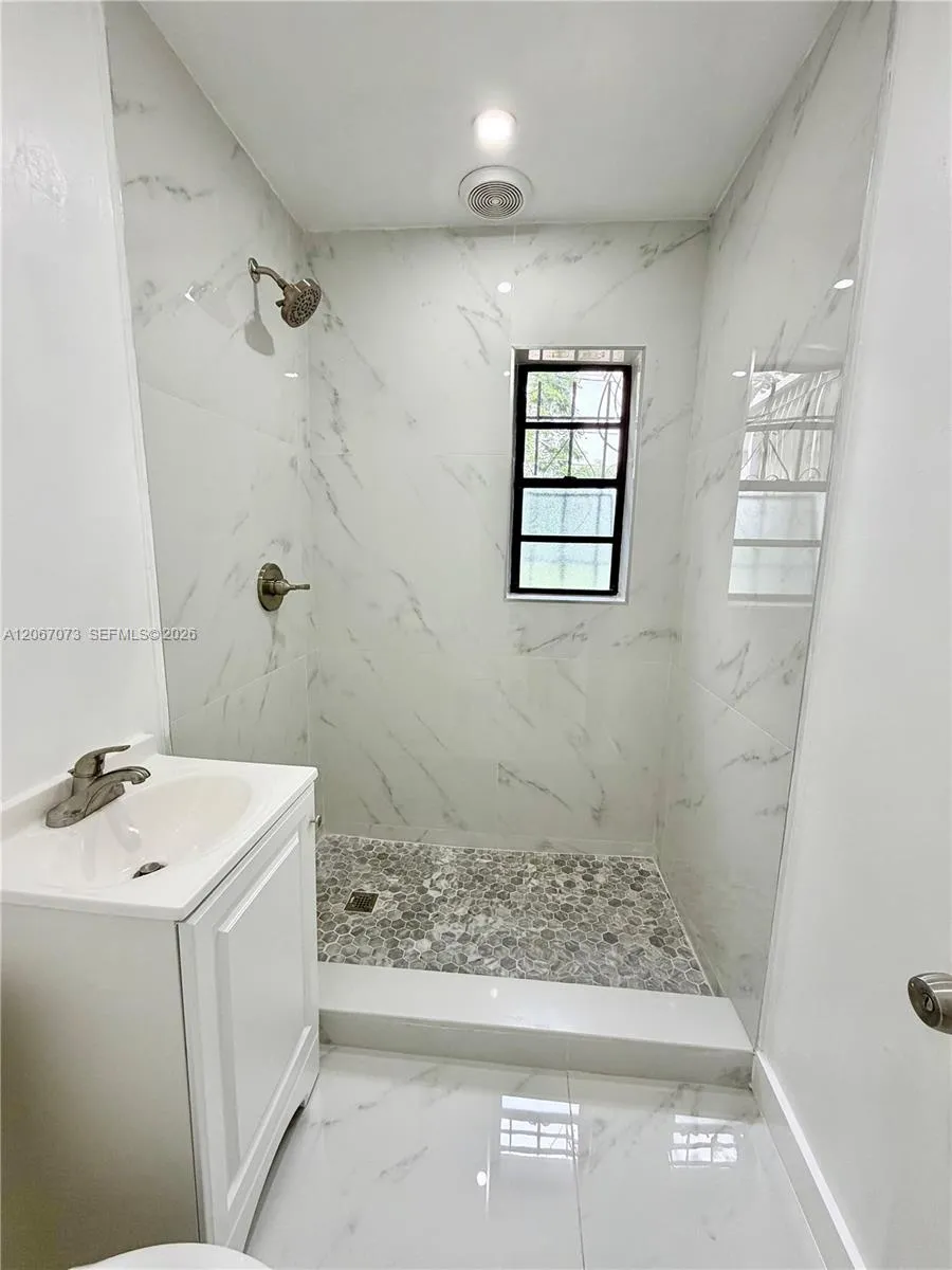 12841 Green Ave Miami, FL 33167