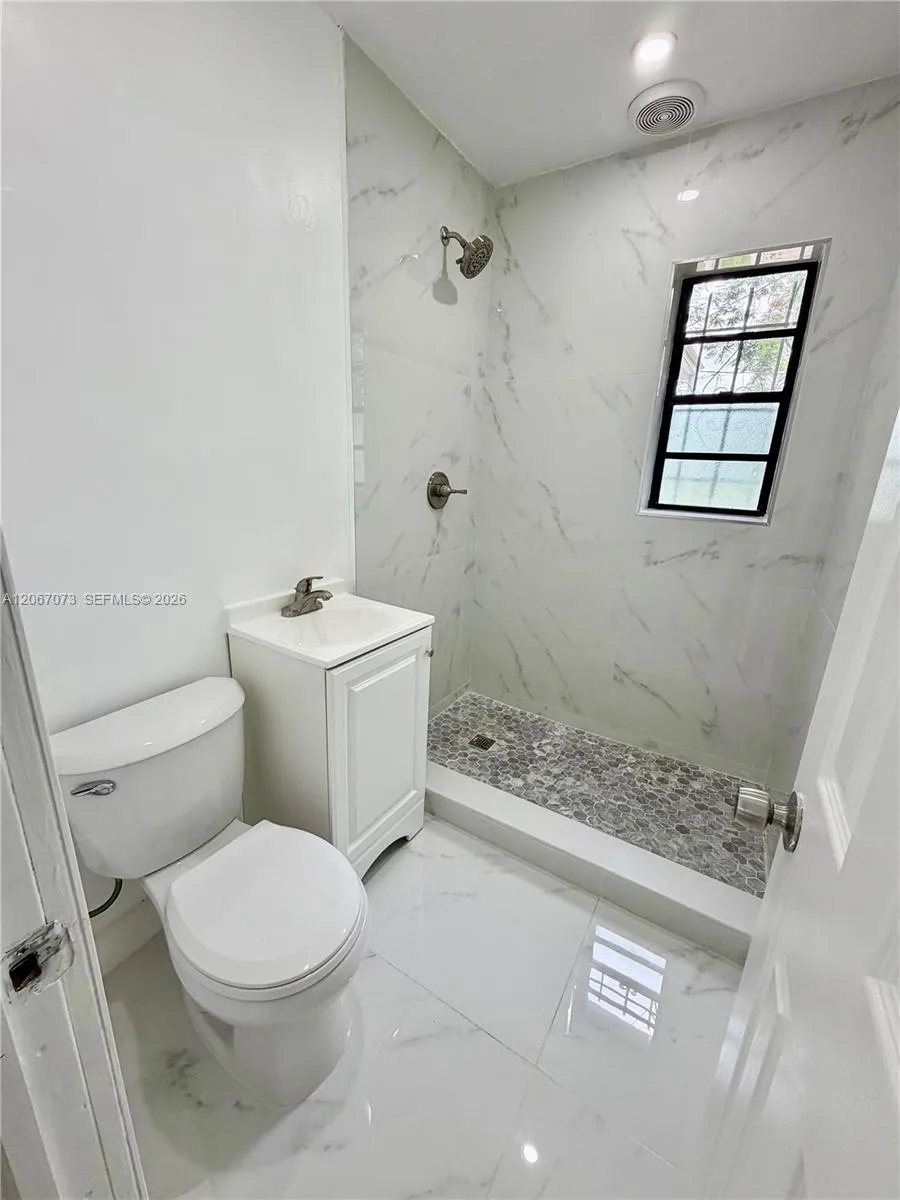 12841 Green Ave Miami, FL 33167